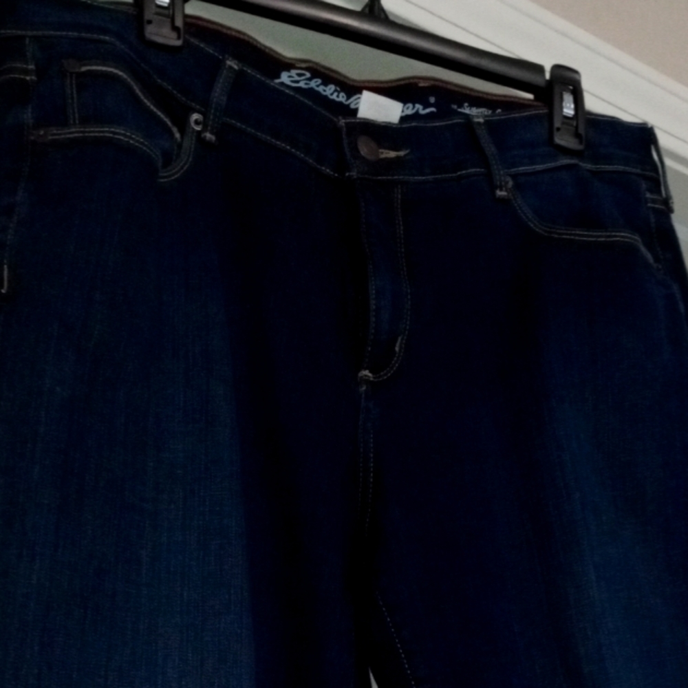 Eddie Bauer fully lined denim. Excellent condition 5 pocket size 16 jeans